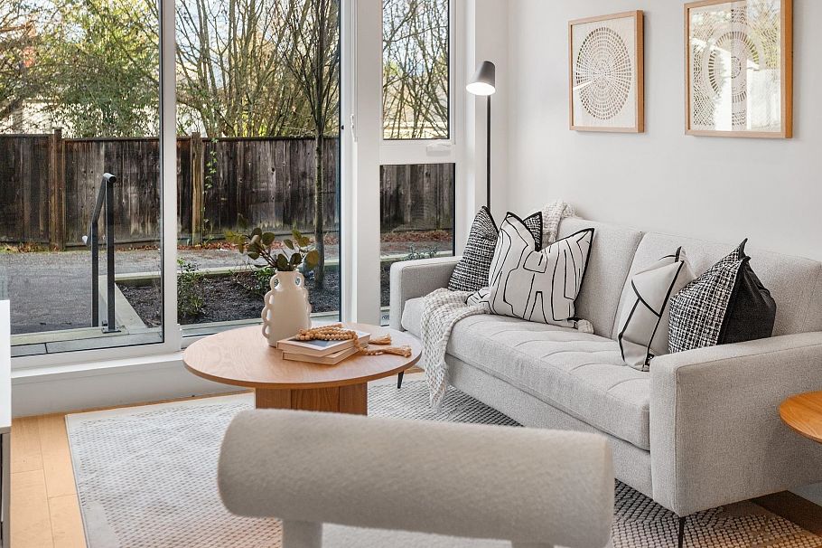 577 W 26th Avenue Vancouver, BC - 11