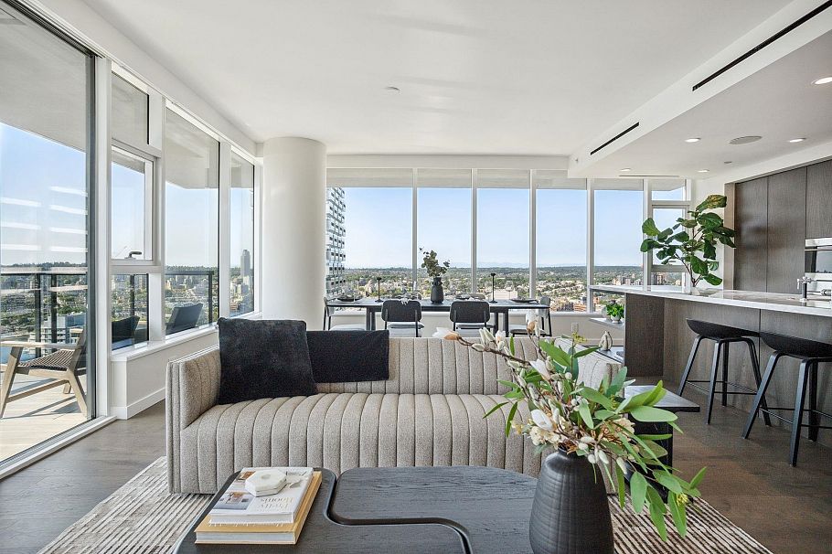 3303 1335 Howe Street Vancouver, BC - 4