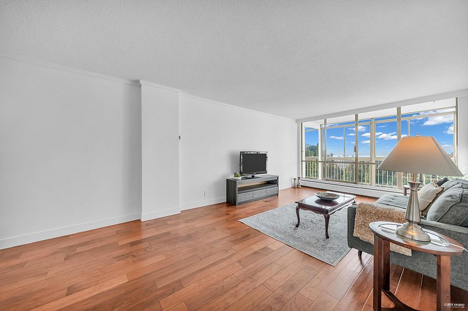 1812 2016 Fullerton Avenue North Vancouver, BC - 4