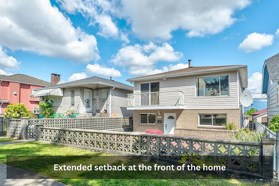 3609 E 29th Avenue Vancouver, BC - 37