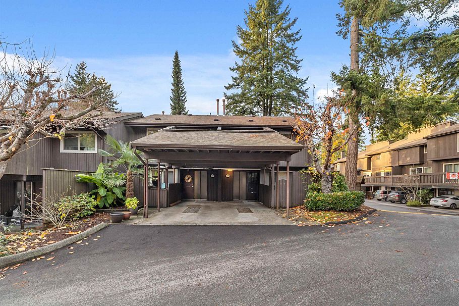 1998 Purcell Way North Vancouver, BC - 1