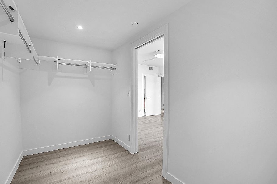 602 1500 Fern Street North Vancouver, BC - 29