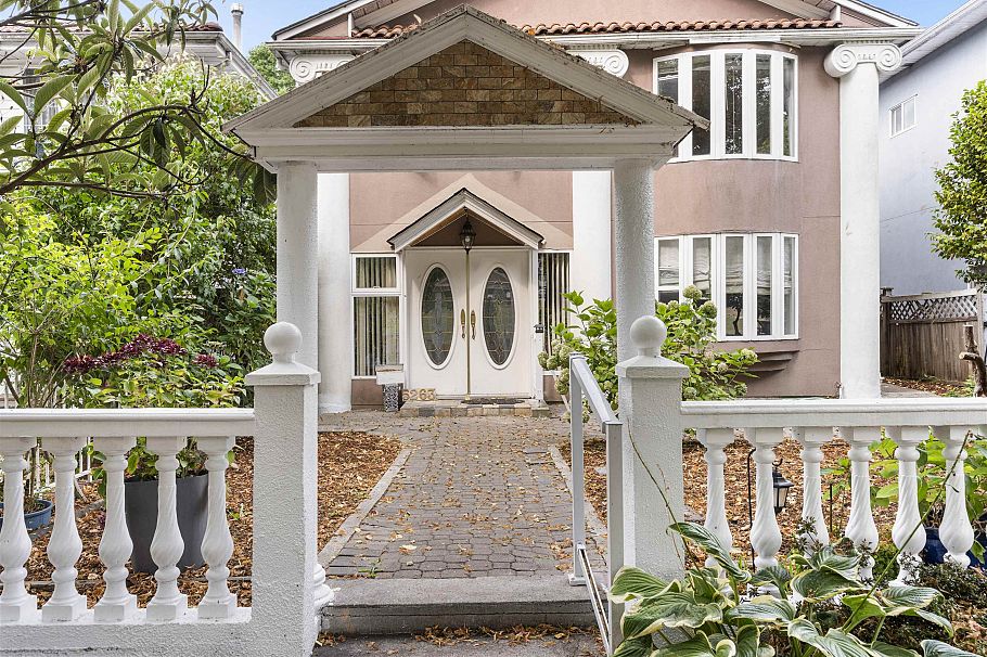 5263 Wales Street Vancouver, BC - 4