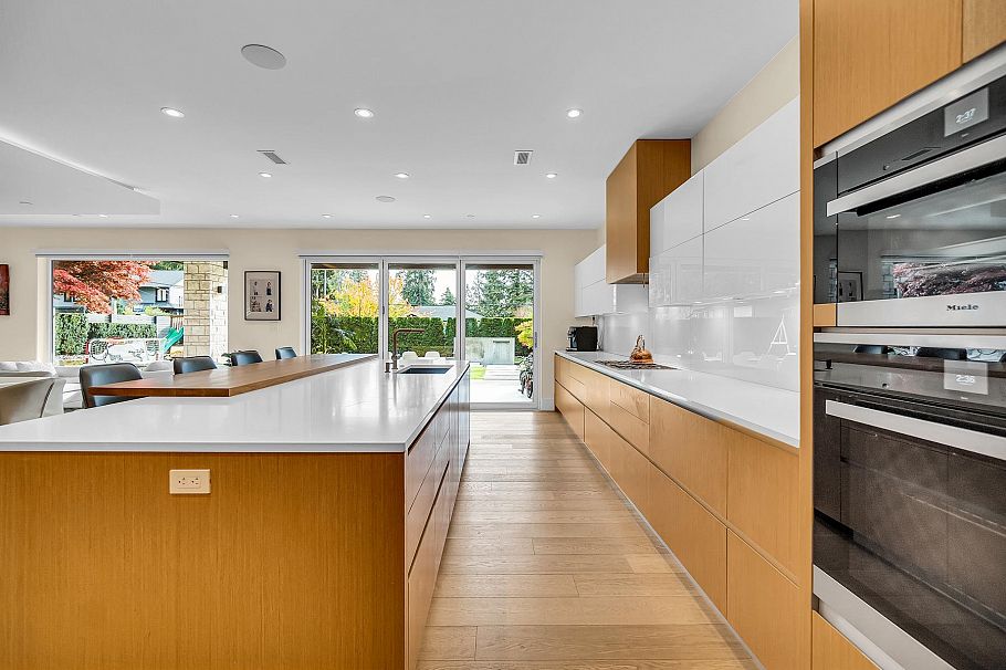 5141 Sarita Avenue North Vancouver, BC - 7