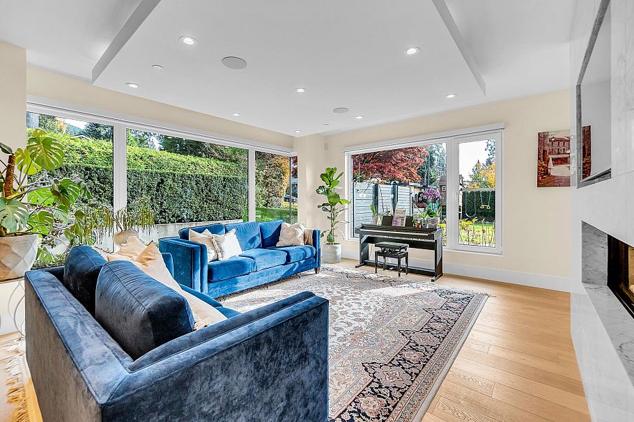 5141 Sarita Avenue North Vancouver, BC - 14