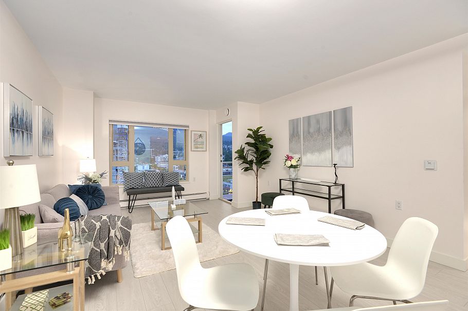 1604 121 W 15th Street North Vancouver, BC - 4