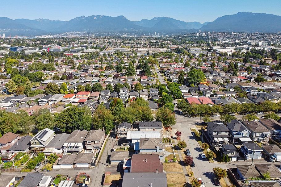 3849 Windermere Street Vancouver, BC - 35