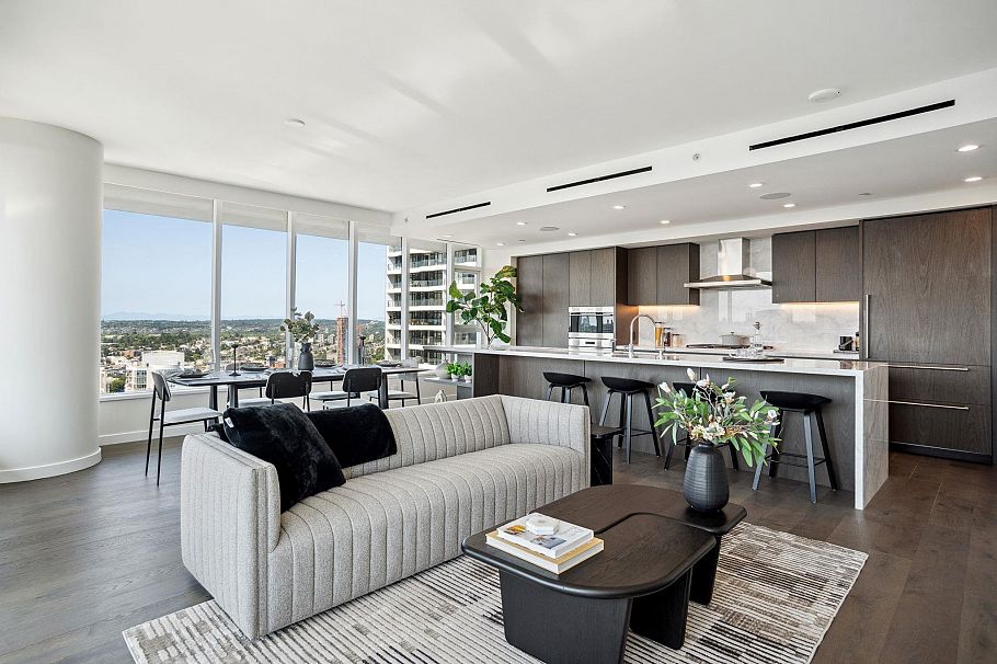 3303 1335 Howe Street Vancouver, BC - 2