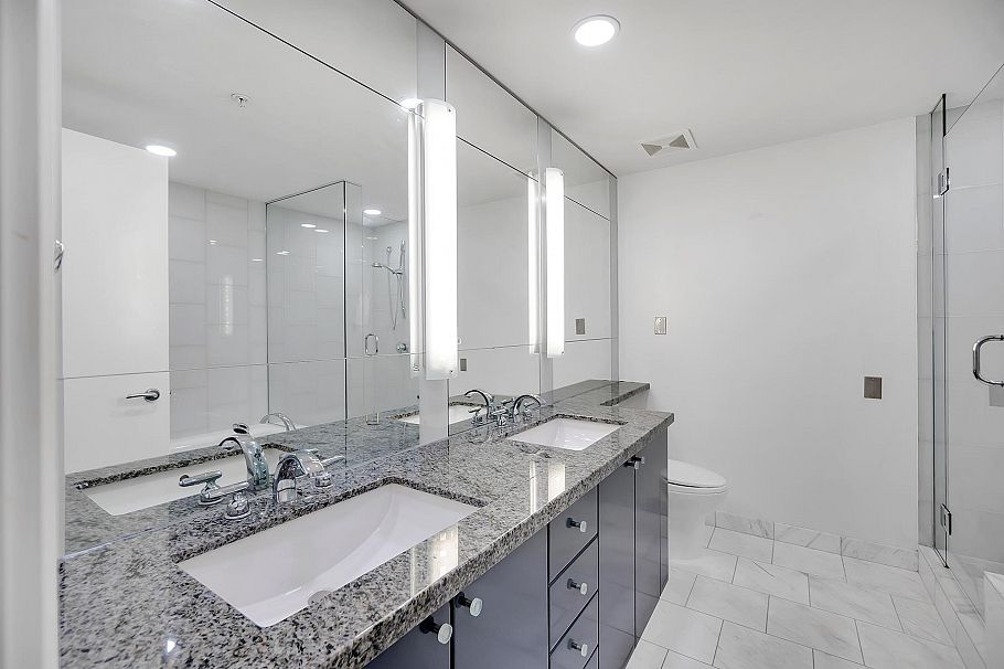 TH31 1277 W Cordova Street Vancouver, BC - 26