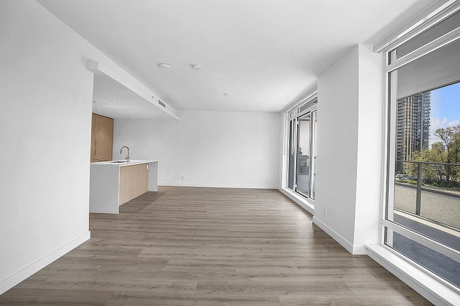 602 1500 Fern Street North Vancouver, BC - 8