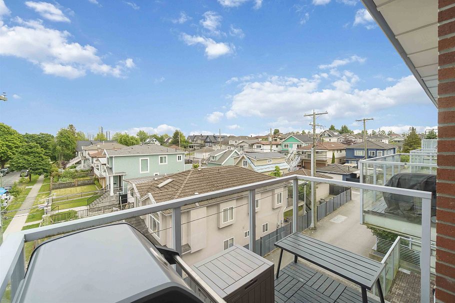 PH8 1838 Renfrew Street Vancouver, BC - 25