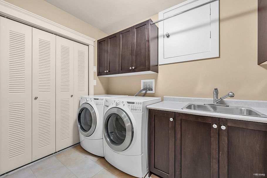 4019 W 40th Avenue Vancouver, BC - 31