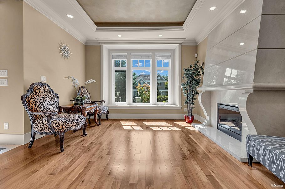 4019 W 40th Avenue Vancouver, BC - 2