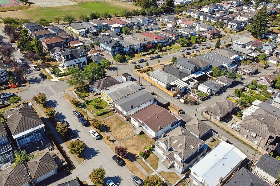 3849 Windermere Street Vancouver, BC - 39