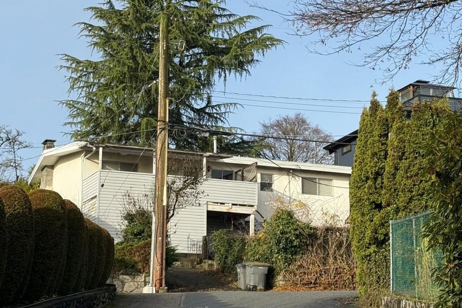 7790 Elliott Street Vancouver, BC - 7