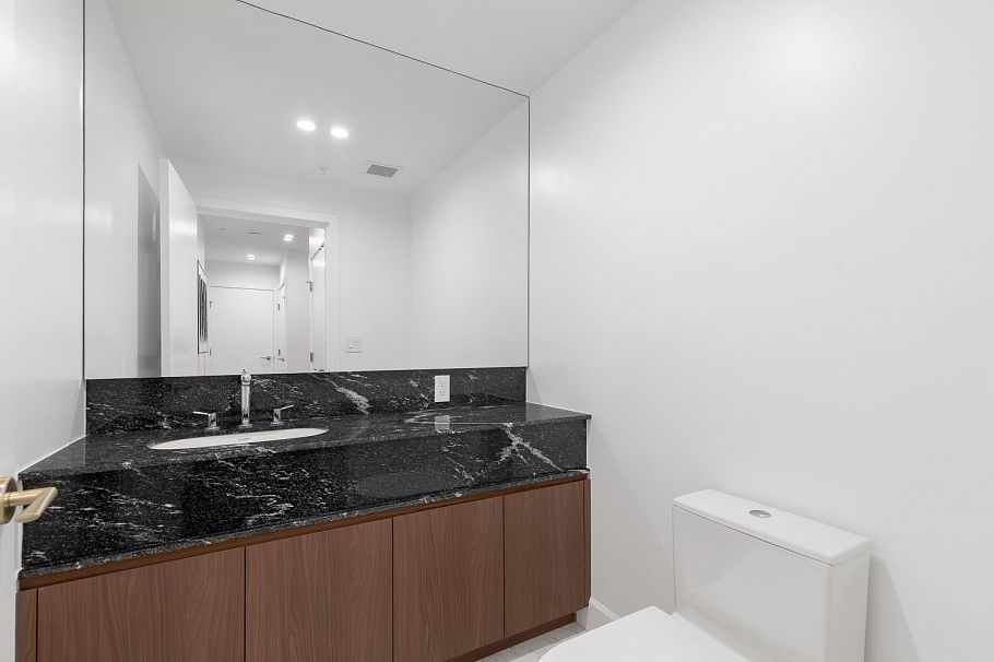 406 3668 W 10th Avenue Vancouver, BC - 12