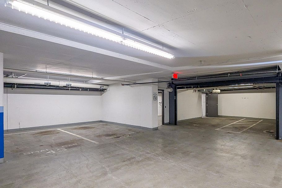 801 221 Union Street Vancouver, BC - 24