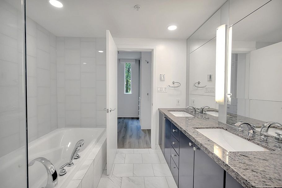 TH31 1277 W Cordova Street Vancouver, BC - 27