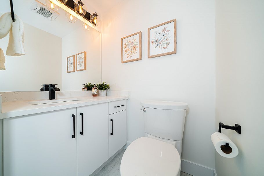 1924 William Street Vancouver, BC - 22