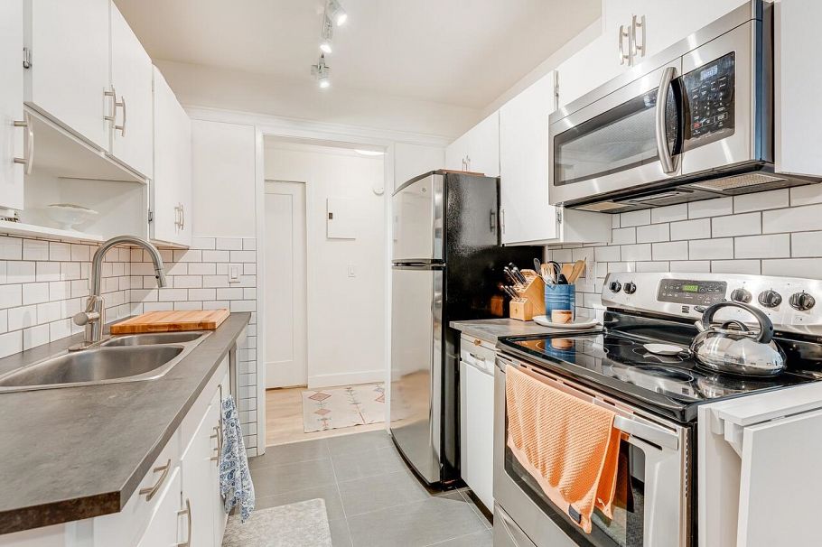 209 2366 Wall Street Vancouver, BC - 11