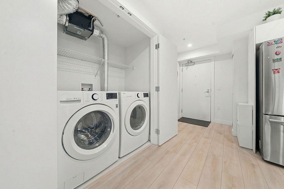 402 1519 Crown Street Vancouver, BC - 30