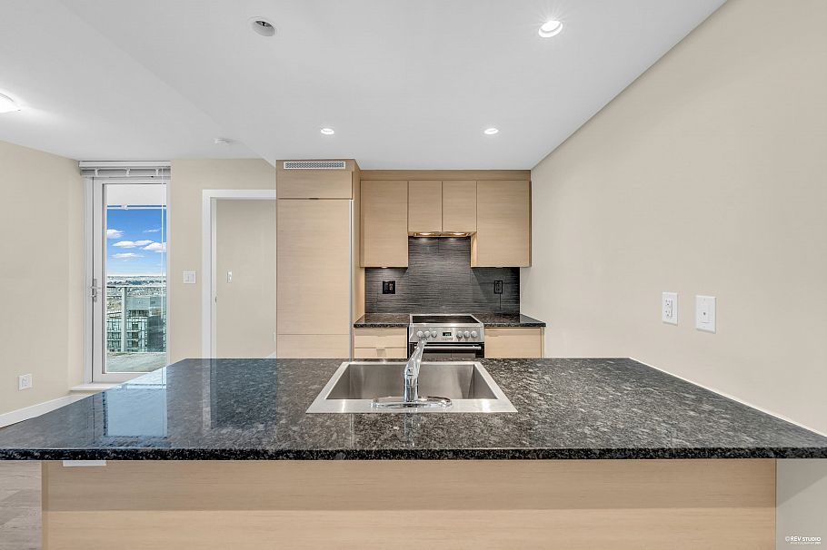 2503 489 Interurban Way Vancouver, BC - 6