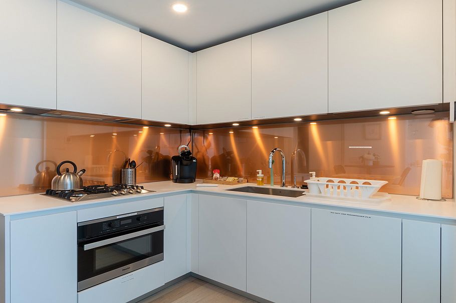 2010 1480 Howe Street Vancouver, BC - 9