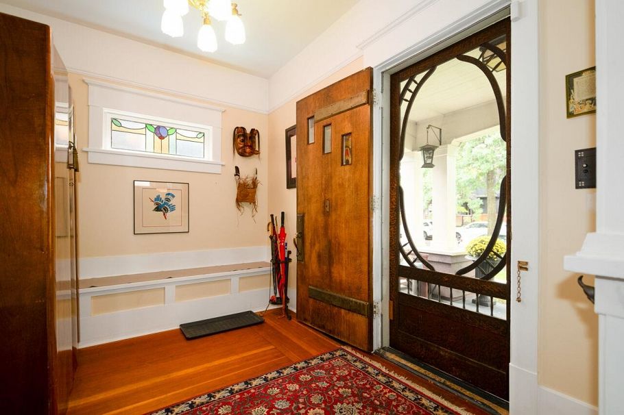 2659 Oxford Street Vancouver, BC - 5