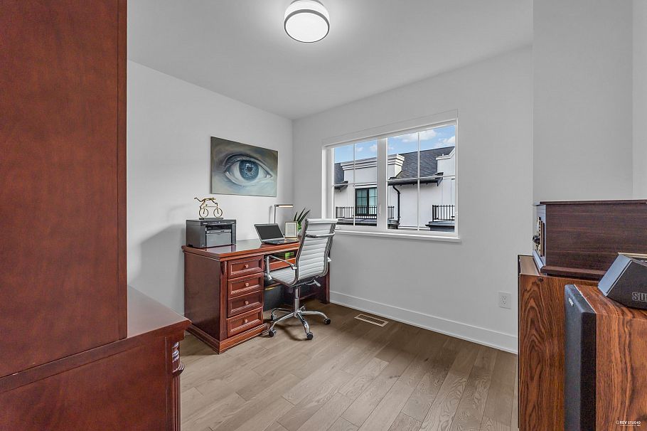 118 2070 Curling Road North Vancouver, BC - 27