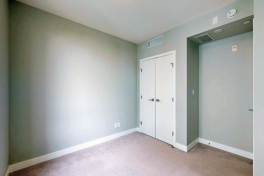 408 677 W 41st Avenue Vancouver, BC - 22