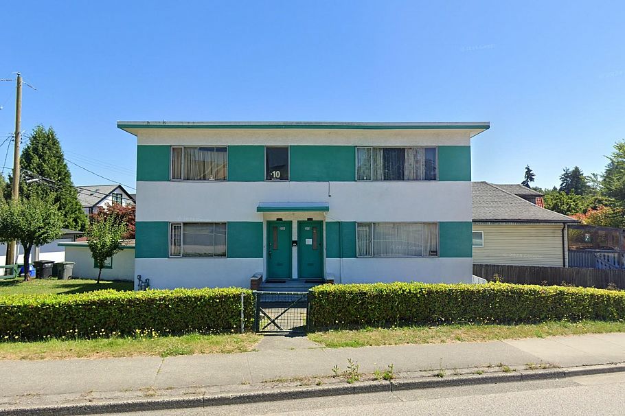 2984 Clark Drive Vancouver, BC - 1