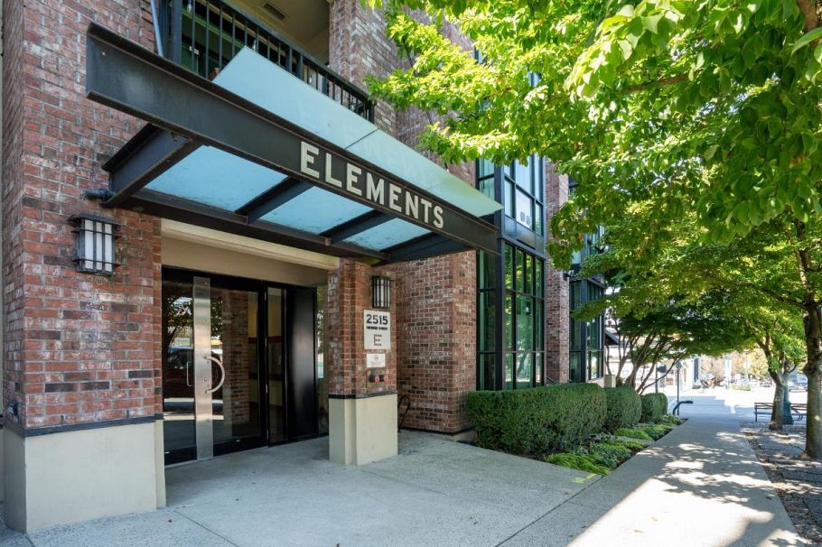 311 2515 Ontario Street Vancouver, BC - 2