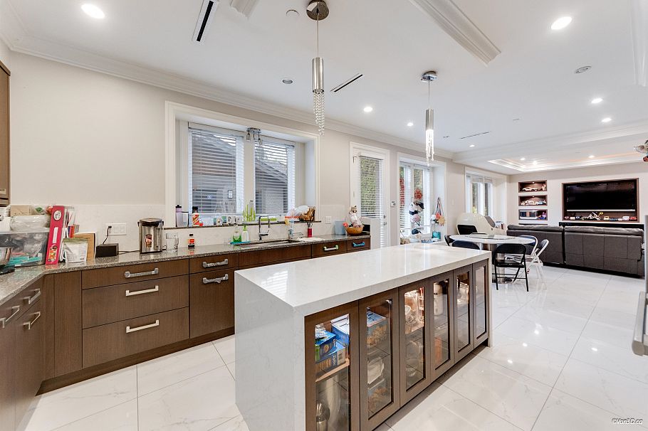 3029 W 45th Avenue Vancouver, BC - 6