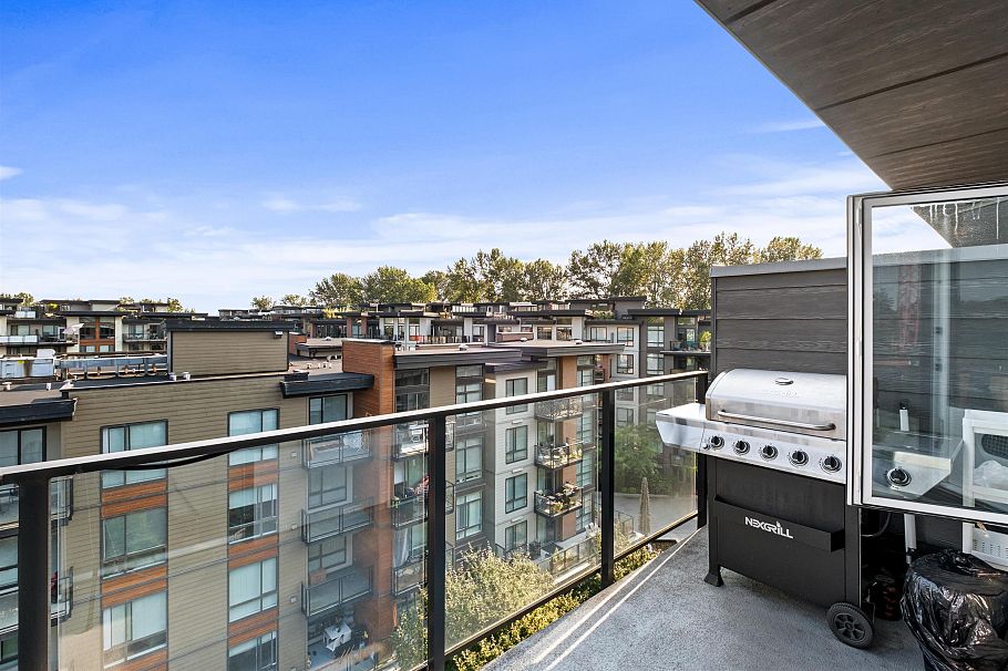 505 725 Marine Drive North Vancouver, BC - 23