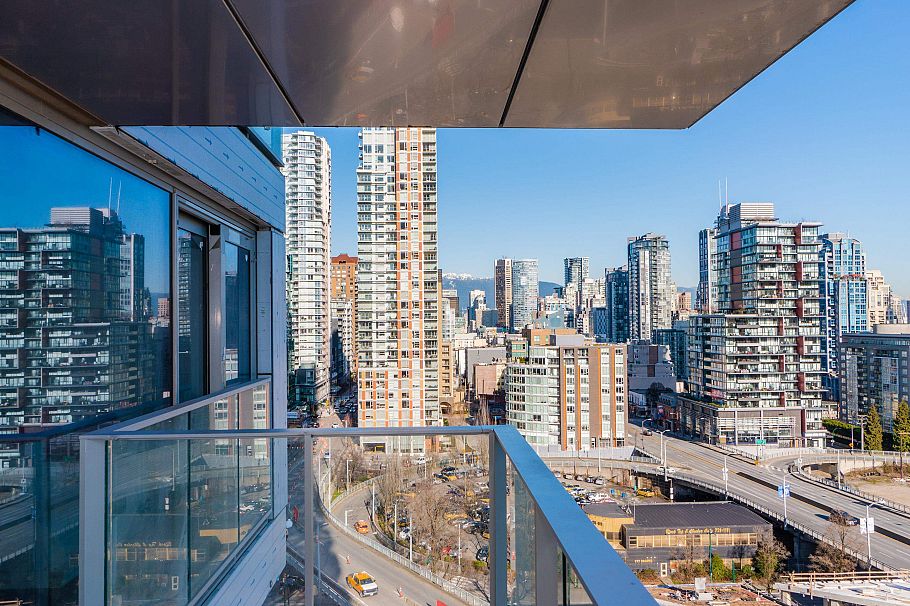 2010 1480 Howe Street Vancouver, BC - 29