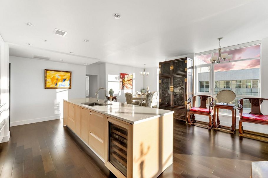 502 6080 Iona Drive Vancouver, BC - 9