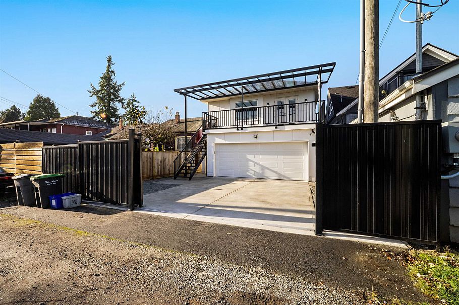 5304 Fraser Street Vancouver, BC - 36