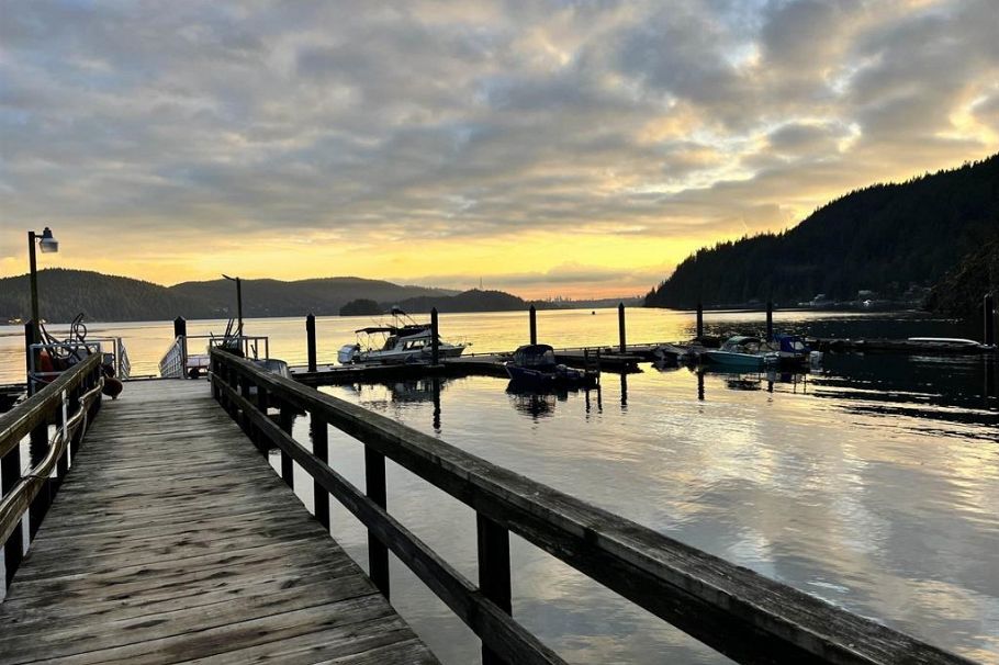 22 Brighton Beach North Vancouver, BC - 35