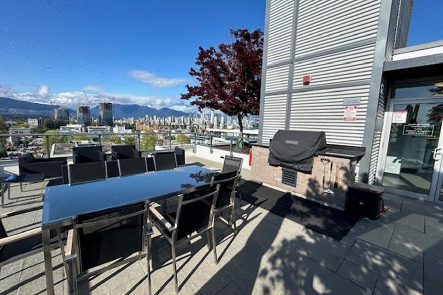 101 1777 W 7th Avenue Vancouver, BC - 18