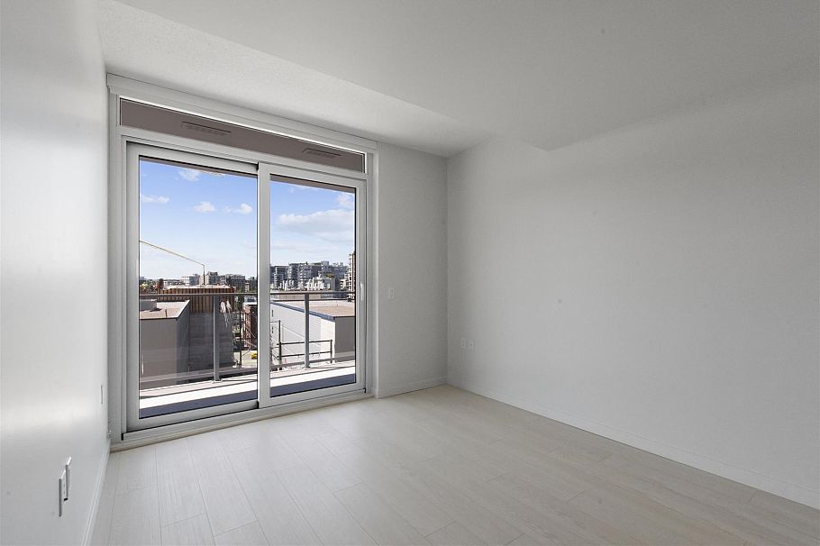 727 180 E 2nd Avenue Vancouver, BC - 5