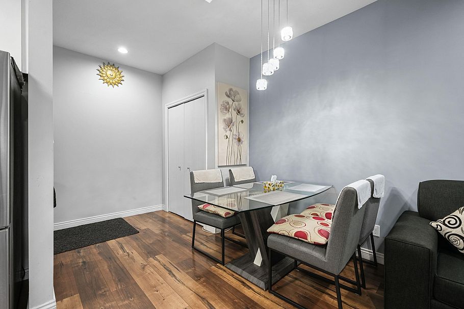 203 6460 Main Street Vancouver, BC - 7