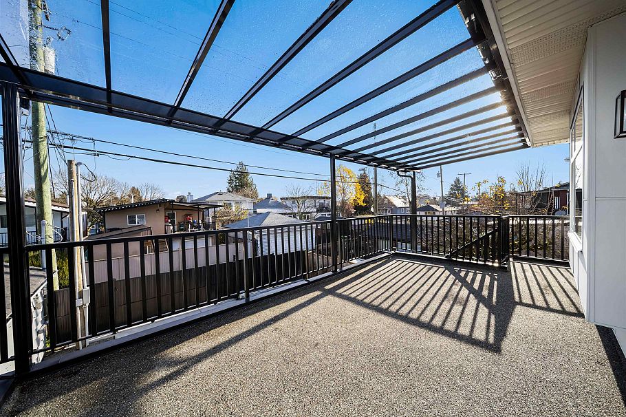 5304 Fraser Street Vancouver, BC - 18