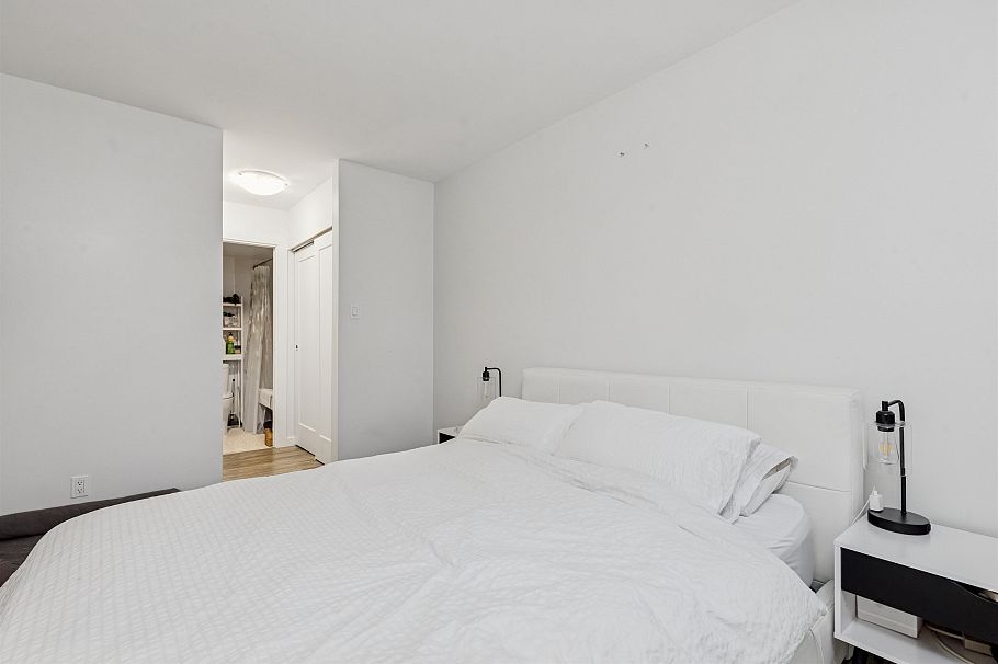 308 1010 Chilco Street Vancouver, BC - 11