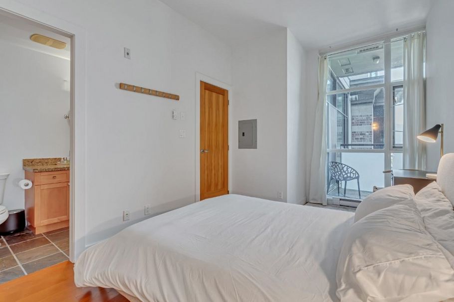 311 2515 Ontario Street Vancouver, BC - 21