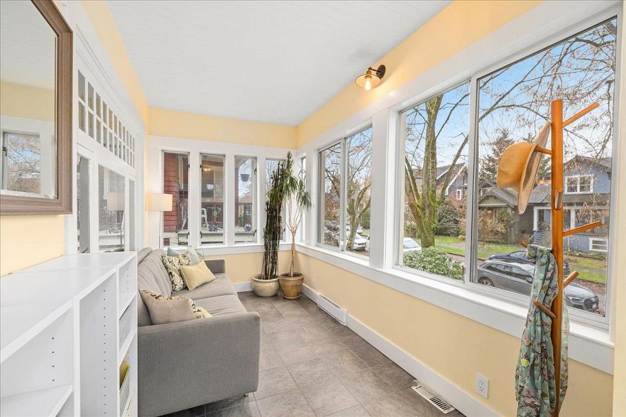 2029 Graveley Street Vancouver, BC - 3