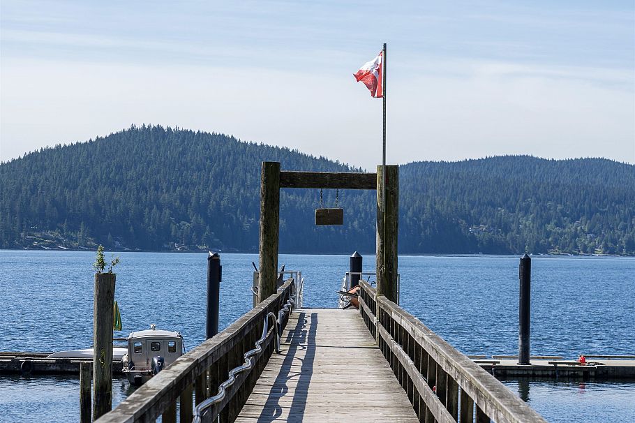 22 Brighton Beach North Vancouver, BC - 34