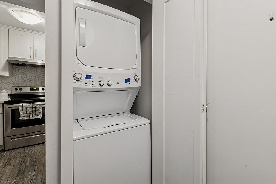 308 1010 Chilco Street Vancouver, BC - 9