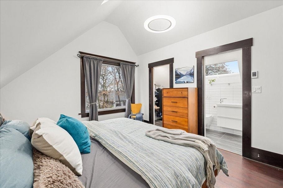 2029 Graveley Street Vancouver, BC - 18