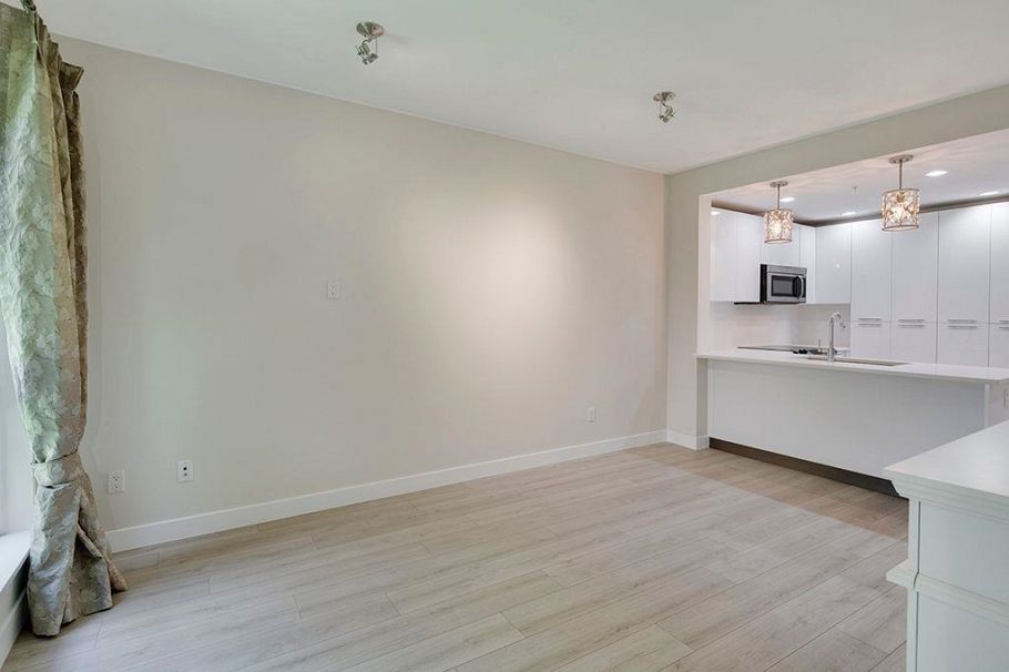 404 733 W 3RD STREET, North Vancouver BC V7M 0C8 North Vancouver, BC - 3