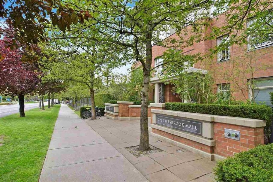 208 2280 Wesbrook Mall Vancouver, BC - 11